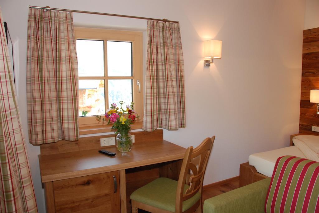 Hotel Gasthof Erbhof Anderlhof Leogang Szoba fotó